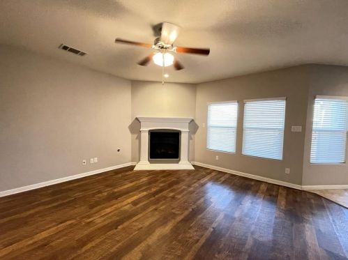 316 Running Water Trl, Fort Worth TX  76131-4563 exterior