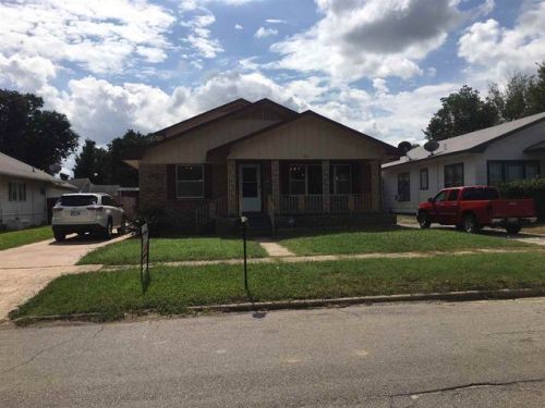 237 Magnolia St, Healdton, OK 73438-2861