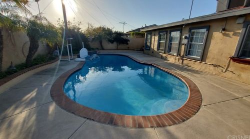 2428 Gramercy Ave, Anaheim CA  92801-3228 exterior