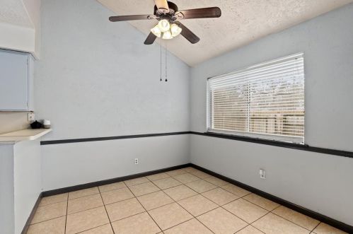 1611 Cantrell, Conroe TX  77301-4008 exterior