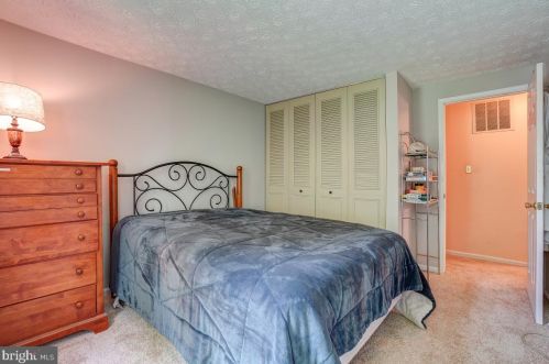 1101 Sandy Hollow Ct, Silver Spring MD 20905-6050 exterior