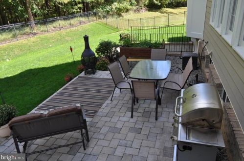 309 Reserve Gate Ter, Silver Spring MD 20905-5040 exterior