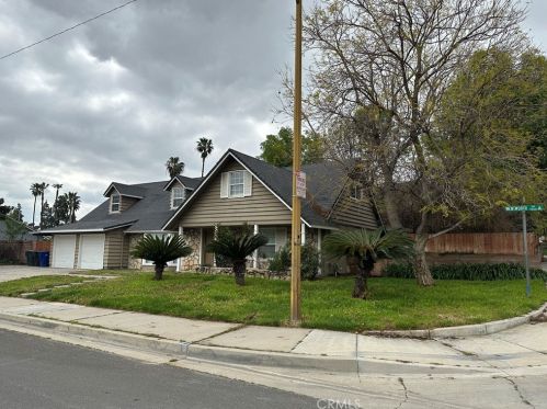 5530 Wentworth Dr, Riverside, CA 92505-3155