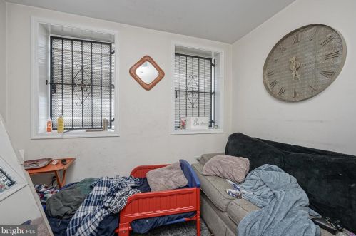 2238 12 St, Philadelphia PA 19133-1006 exterior