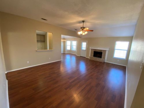 1714 Ryanfeld Dr, Midlothian, TX 76063-5961