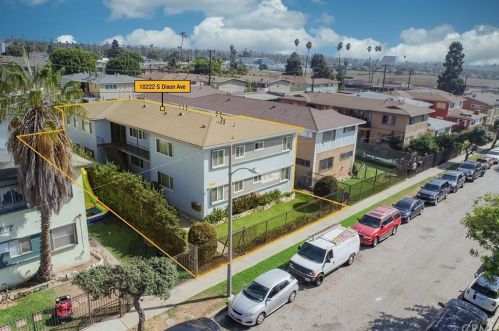 10222 Dixon Ave, Inglewood, CA 90303-1224