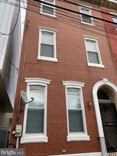 1419 18th St, Philadelphia, PA 19146-4743