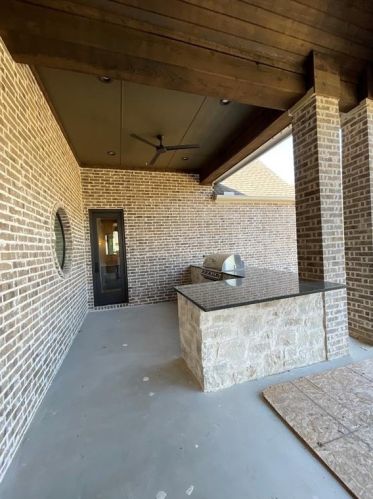 3240 Clubview Dr, Argyle TX 76226-2113 exterior