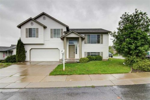 516 Hampton St, Amber, WA 99004-3101