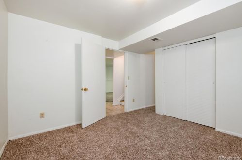 14602 Elk Pl, Denver CO 80239-5429 exterior