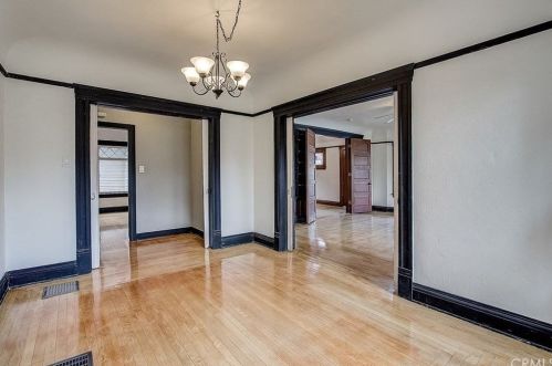 7211 Washington Ave, Whittier CA 90602-2233 exterior