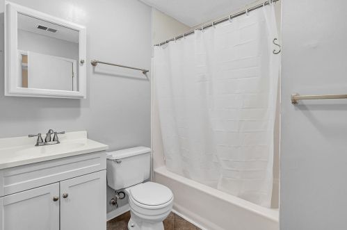 1208 Maryland Dr, Ladson SC  29456-4838 exterior
