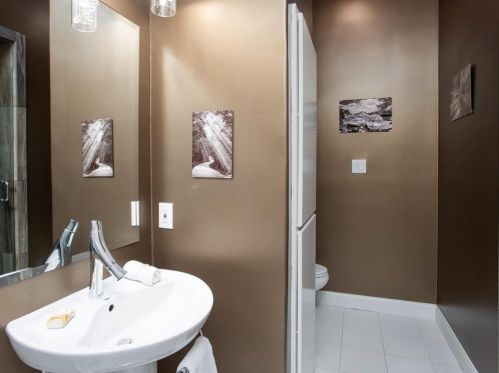 53 Harbour Pt Cir, Fort Worth TX  76179-3256 exterior