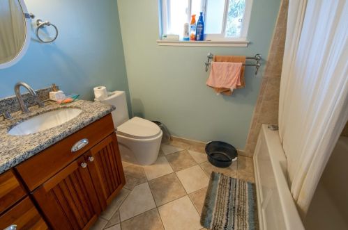 1781 Linnet Ln, Sunnyvale CA  94087-4832 exterior