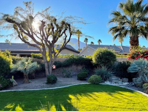 61395 Fire Barrel Dr, La Quinta, CA 92253-7947