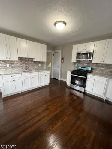 215 Totowa Ave, Paterson NJ  07502-2023 exterior