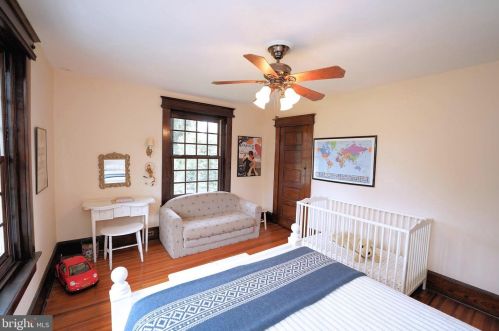 2144 Lawrence Rd, Trenton NJ 08648 exterior