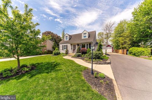 170 Upper Fry Rd, Trenton NJ 08628-2728 exterior