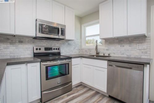 18742 Rainier Ave, Hayward, CA 94541-1641