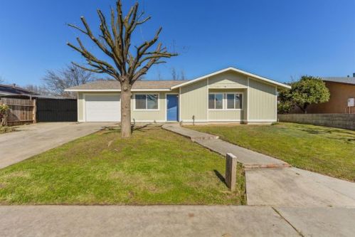 2622 Dennis Dr, Conejo, CA 93662-2308