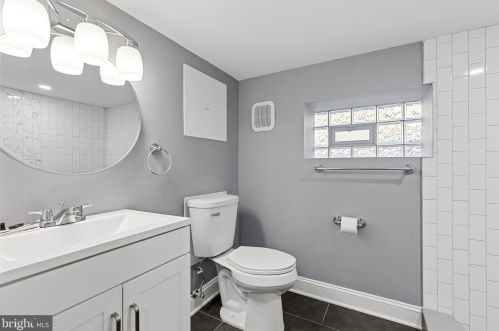 128 53 St, Philadelphia PA 19139-2613 exterior