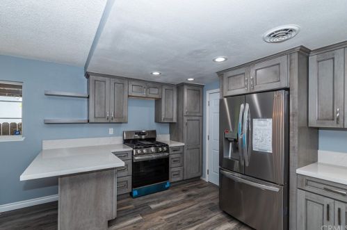 904 Magnolia Ave, Upland CA  91786-3721 exterior
