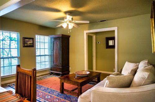 4025 Locke Ave, Fort Worth TX  76107-5515 exterior