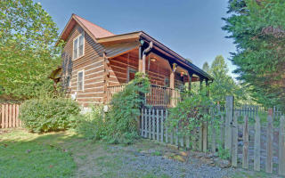 133 Hemlock Dr, Suches, GA 30572-4209