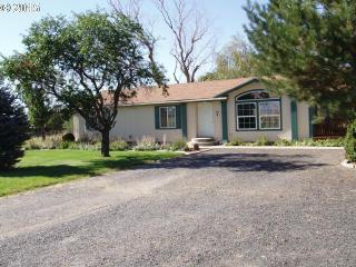 44617 Homestead Ln, Cayuse, OR 97801-9555