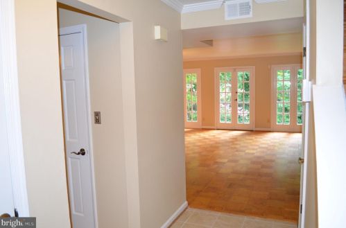 8902 16th St, Silver Spring MD 20910-2231 exterior