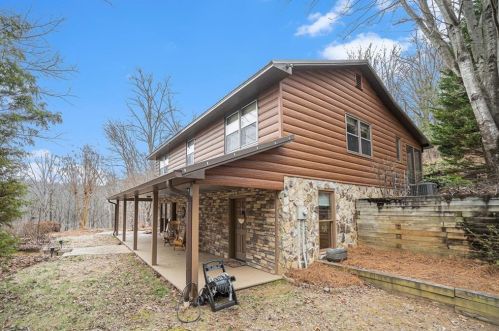 4895 Old Burnt Mountain Rd, Big Canoe GA  30143-2305 exterior