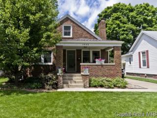 1045 Walnut St, Springfield, IL 62702-3724