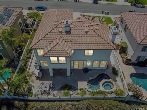 33034 Anasazi Dr, Temecula, CA 92592-5889