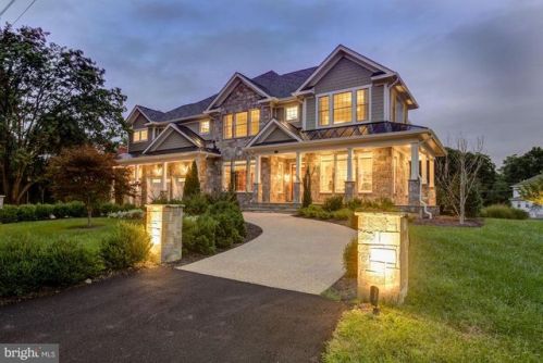 2109 Virginia Ave, Mc Lean, VA 22101-4942