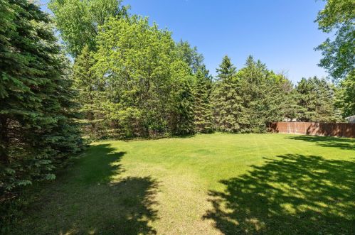 615 Bucher Ave, Saint Paul MN  55126-4628 exterior