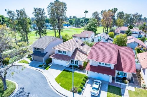 22 Delamesa, Irvine CA  92620-1838 exterior