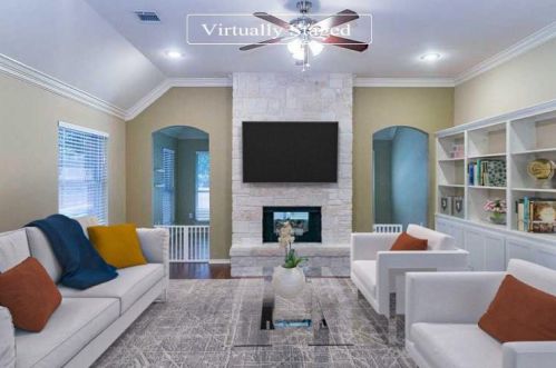 1802 Lakes Edge Blvd, Midlothian, TX 76063-4099