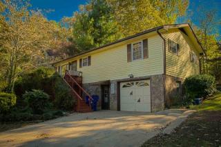 866 Dean Dr, Georgetown, TN 37336-5005