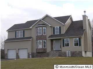 20 Pasadena Rd, Lakehurst, NJ 08759