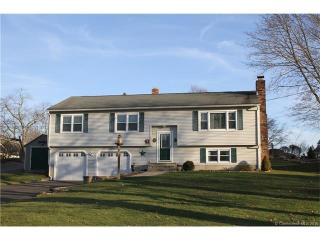 19 Weir St, Branford, CT 06405-4626