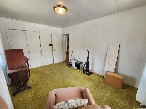 2526 Gardenia St, Honolulu HI  96816-3502 exterior