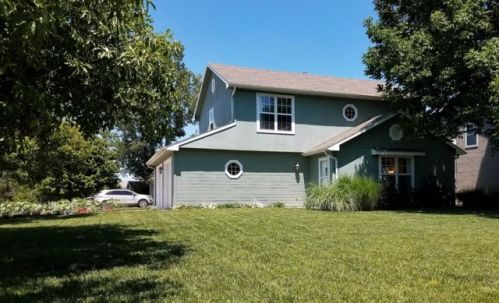 2500 Charolais Ln, Manhattan, KS 66502-6614