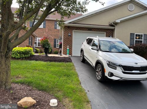 103 Sutherland Rd, Lancaster PA  17603-9020 exterior