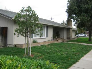 6231 Chesapeake Cir, Stockton, CA 95219-3812