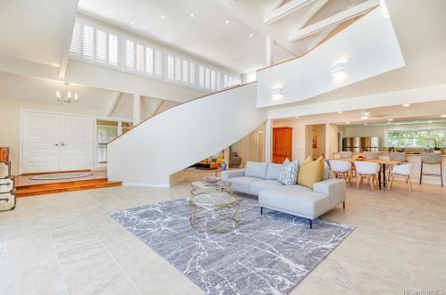 919 Kealaolu Pl, Honolulu HI  96816-5420 exterior