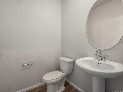 766 Rome St, Aurora CO 80019-3144 exterior