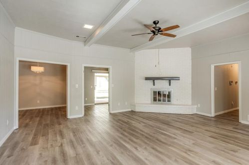 3712 Cemetery Hl Rd, Carrollton TX 75007-5651 exterior