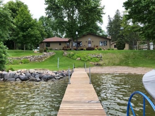 10439 Sugar Point Dr, Federal Dam, MN 56641-6709