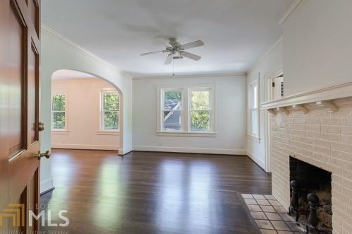 92 Maddox Dr, Atlanta GA  30309-2748 exterior
