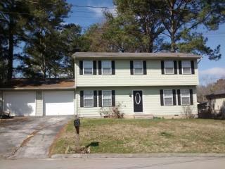 6204 Celtic Dr, Chattanooga, TN 37416-1445
